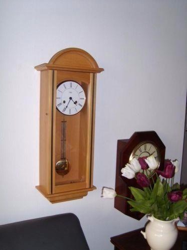 Старинные часы еще идут. Коллекция старинных часов