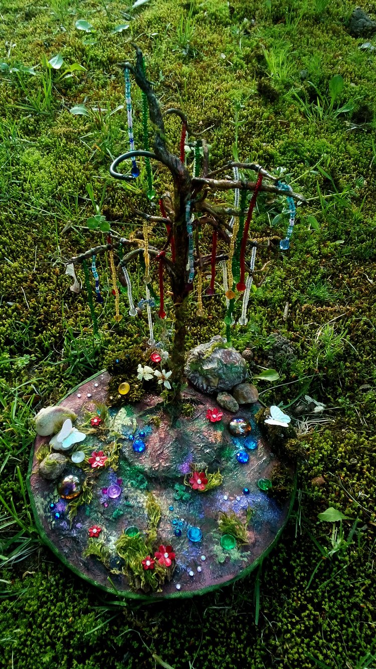 Подставка-дерево для кукол из папье-маше. Мастер-класс