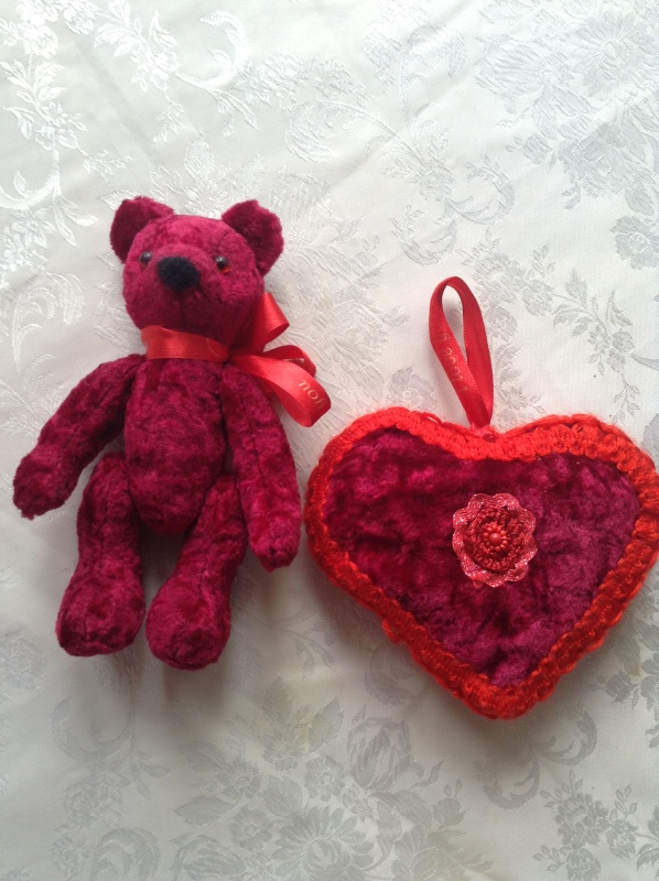 "И носило меня, как осенний листок... "