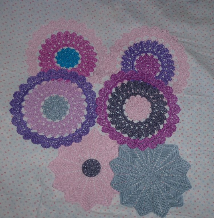 Мои новые работы - вязаные салфетки крючком - часть 2 (фото 9)