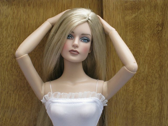 Nu Mood Sidney - девушка загадка от Tonnera (фото 4)