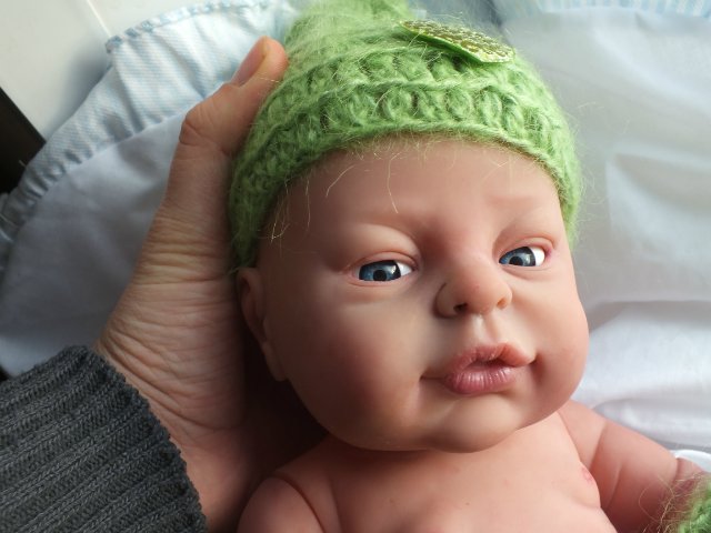 Малыш Максим, Berenguer — Куклы Berenguer (Беренджер): пупсы La Newborn