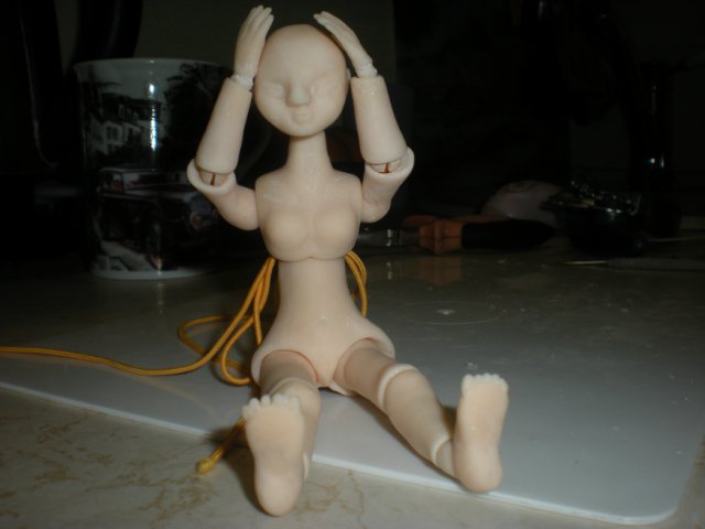 Очередная "моя первая шарнирная кукла"