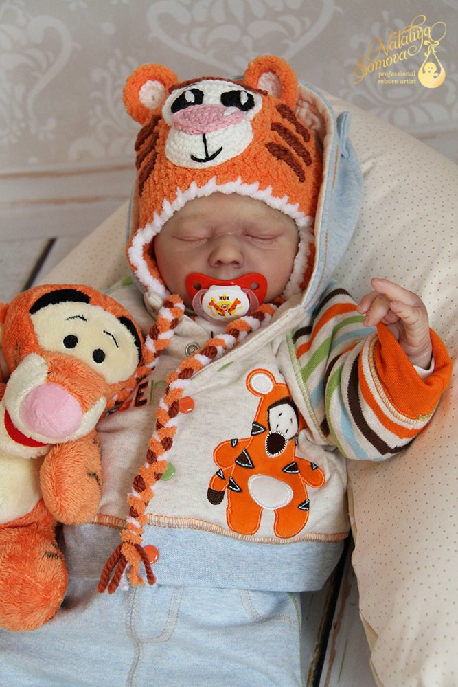 Макарик в роли Тигрули. Кукла реборн Наталии Сомовой