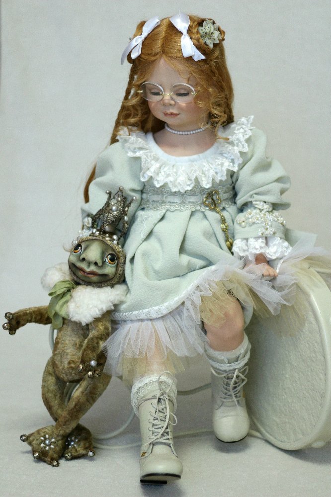 Принцесса и лягушка — Одежда и обувь для кукол своими руками: фото