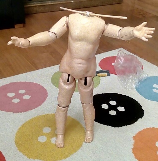 Перетяжка и небольшой ремонт антикварной A.Marseille