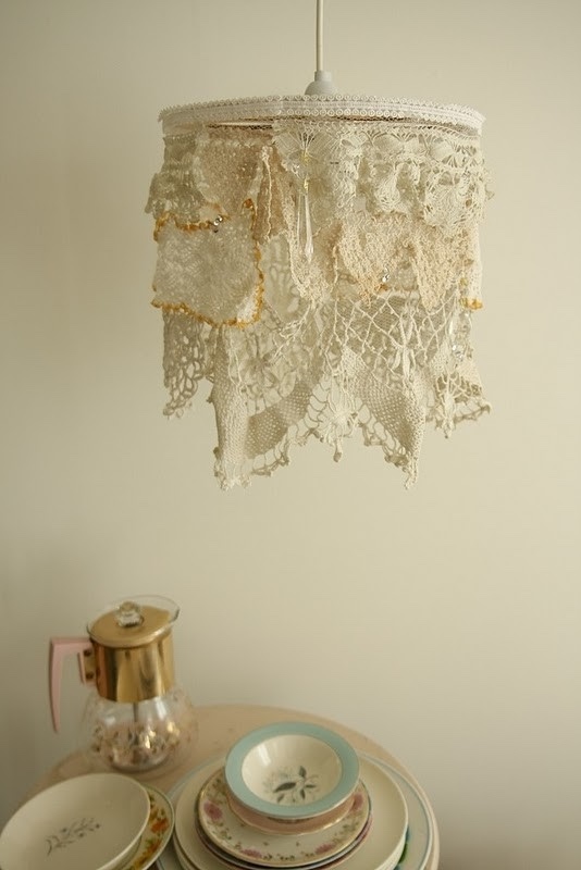 Абажуры из вязаных салфеток