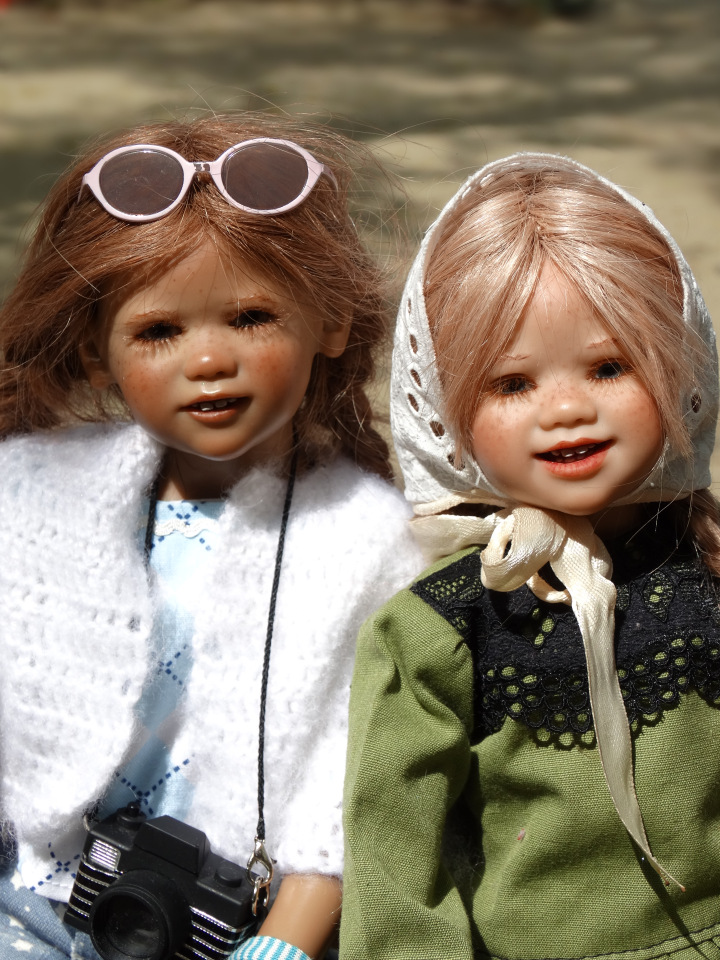 Девочки из разных эпох. Куклы Аннет Химштедт. Или с любимыми не расставайтесь