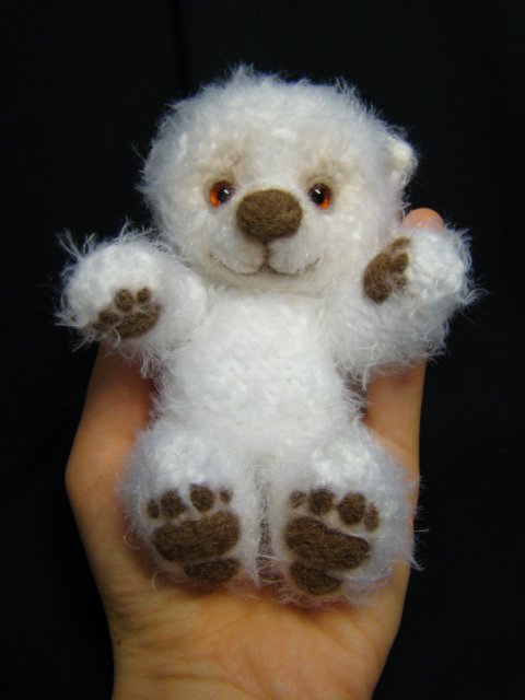 Снежный медведь. Игрушка вязанная крючком Ольги Чернухо (фото 5)