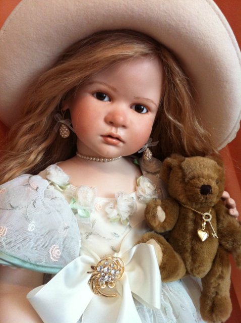 Я кукла, но во мне душа ... или ангельская девочка и ее марионетка от автора Рут Треффайзен (Ruth Treffeisen)