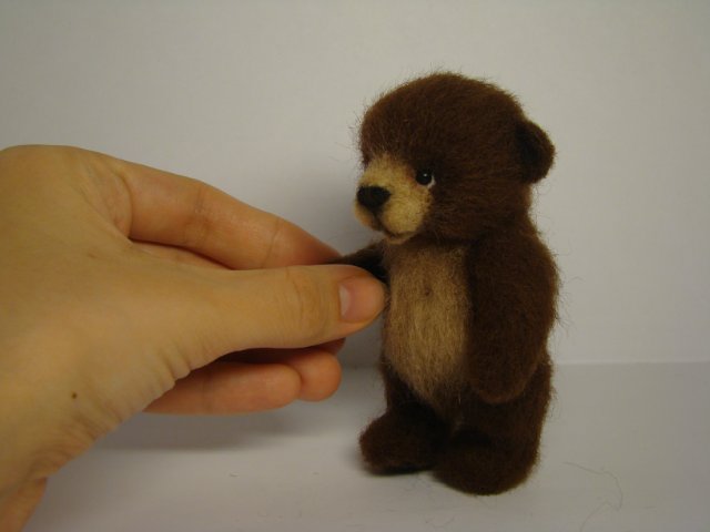 Мишка косолапый по лесу идет. Игрушки валянием из шерсти (фото 6)