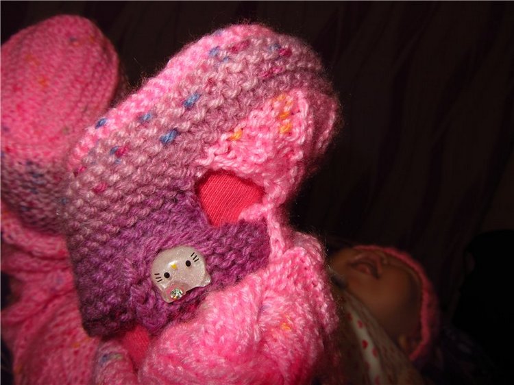 Первые вязалочки - одевалочки)