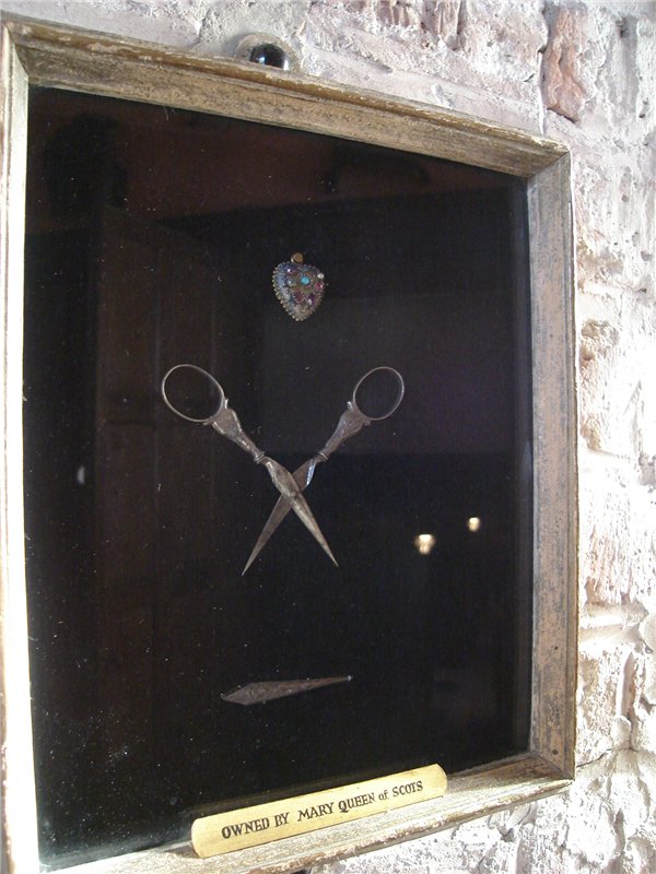 Потайная комната в Oxburgh Hall (продолжение )