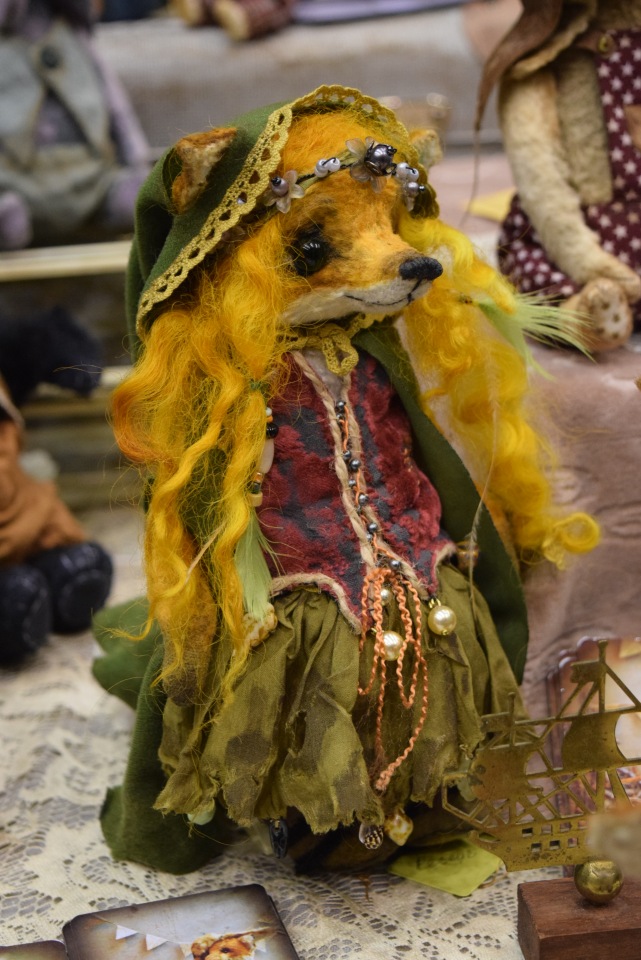 VII Московская международная выставка "Искусство Куклы". Портреты кукольной души или незримый диалог. Часть 2