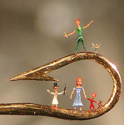 Миниатюрнее - миниатюрного. Шедевры Уилларда Уигана (Willard Wigan) самые миниатюрные скульптуры в мире