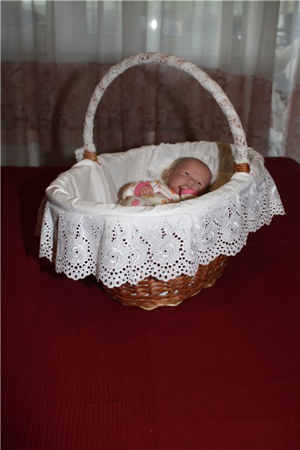 Новая вязалочка и колыбелька для куклы (фото 6)