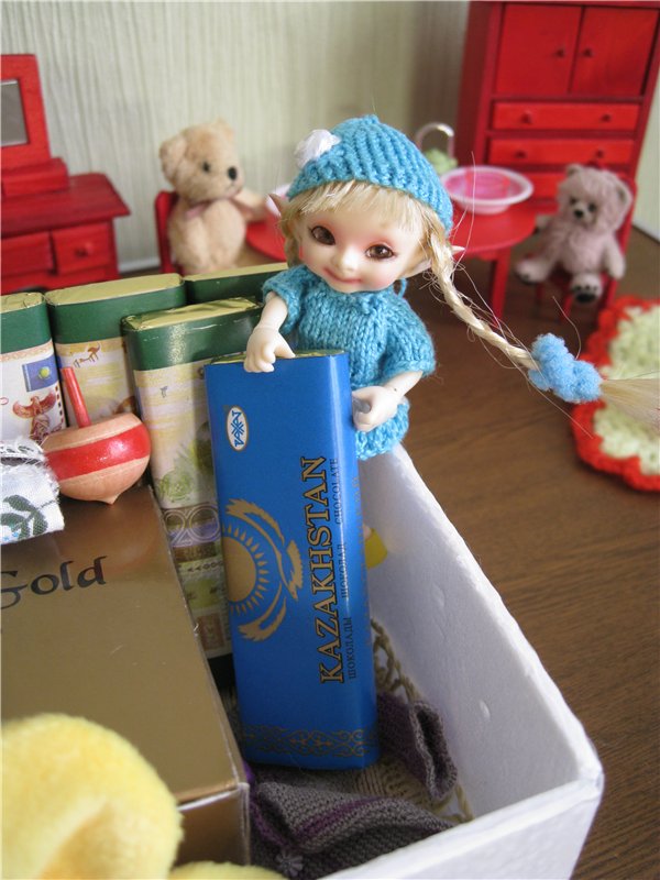 Подарки для Элис и Тоси из далёкого Казахстана