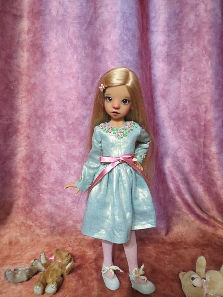 Хороший повод сказать "спасибо!" и похвастаться новым платьем (фото 6)