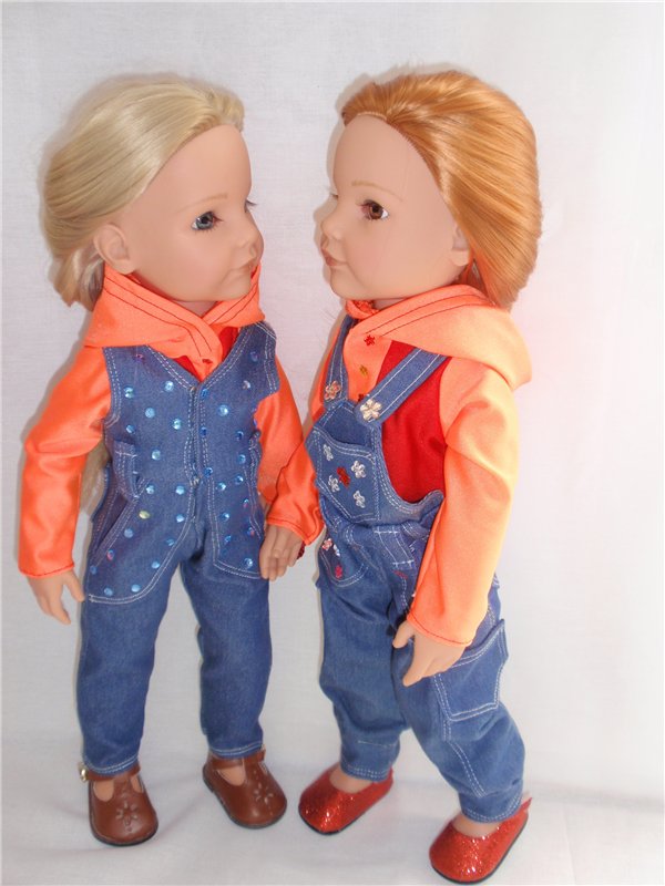 И мы и мы хотим поздравить наших мам, бабушек, тетушек, сестер и всех-всех женщин с самым женским Днем 8 Марта