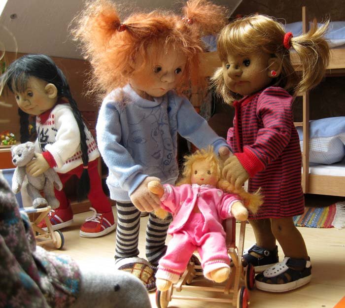 Теплые, фетровые сердца! Текстильные куклы Steffi | Бэйбики Теплые, фетровые сердца! Текстильные куклы Steffi (фото 3)