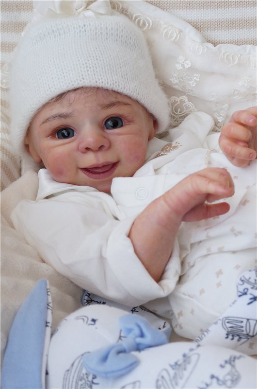 Еще одна улыбашка. Кукла реборн Наталии Коноваловой