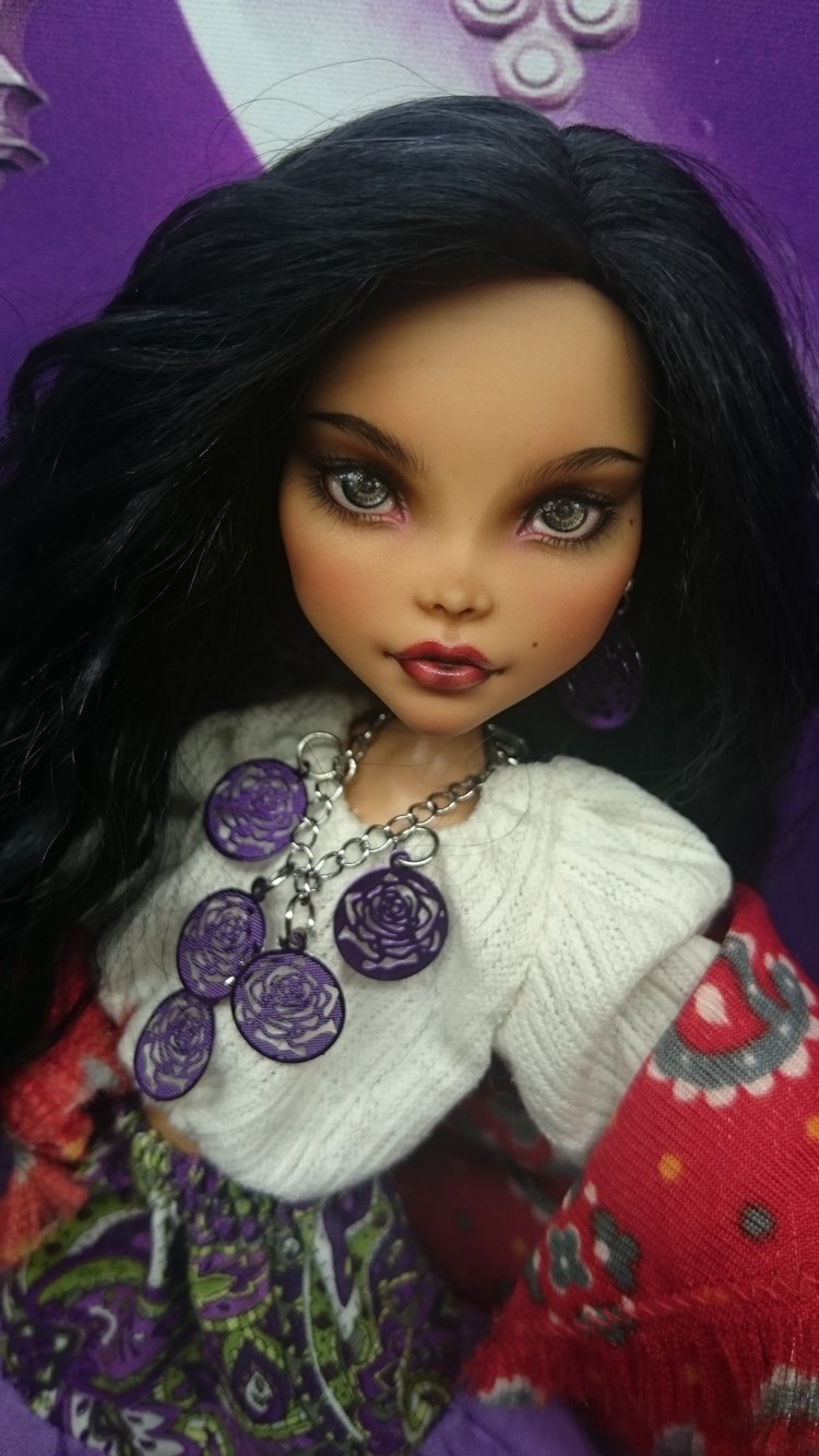 Преображение куколок,или на что способен карандаш