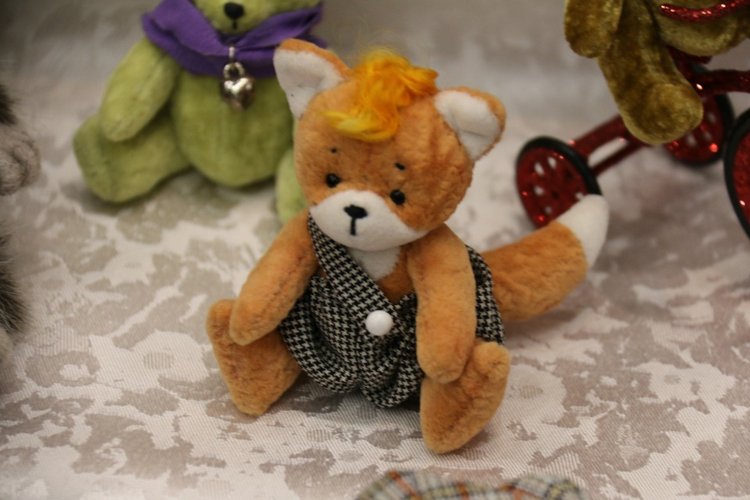 Фото (охота) на тишинских лис. Весенний бал кукол 2017