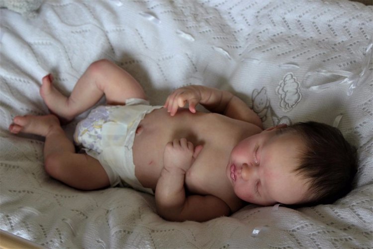 Моя новорожденная малышка Инди