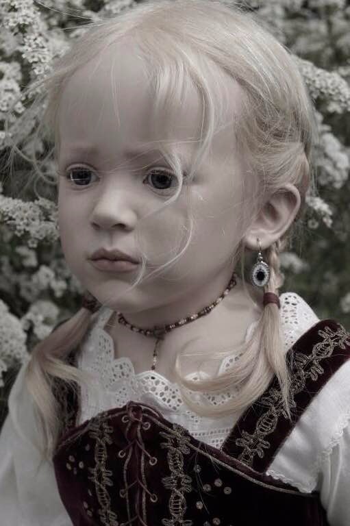 Процесс создания фарфоровых кукол - Джинн Гросс (Jeanne Gross). Часть восьмая - Национальный костюм (фото 10)