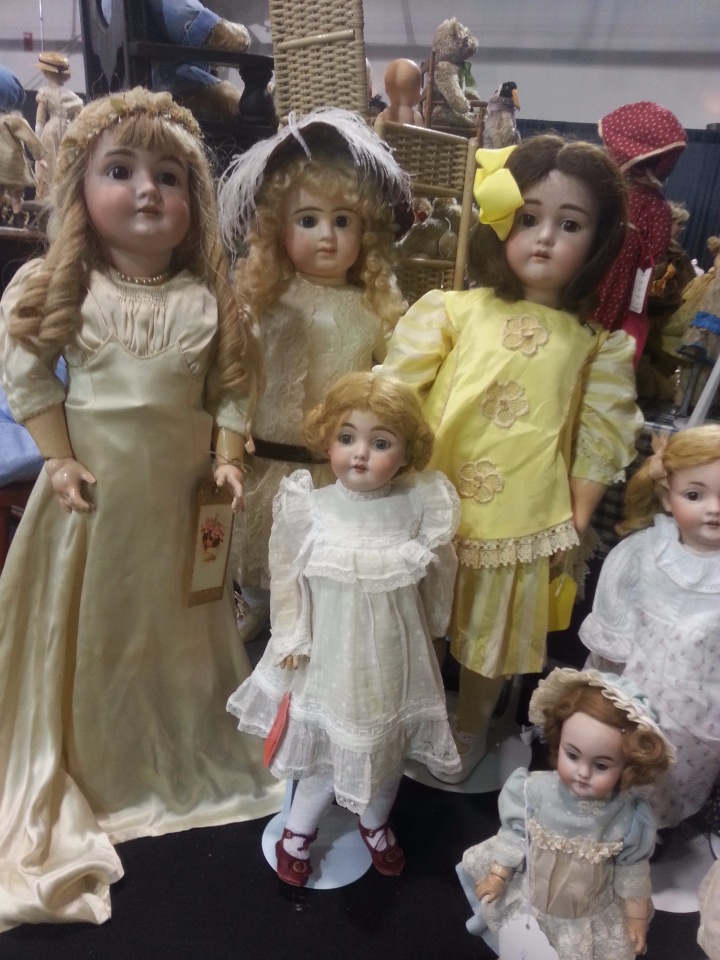 А давайте погуляем по кукольной ярмарке | Бэйбики А давайте погуляем по кукольной ярмарке