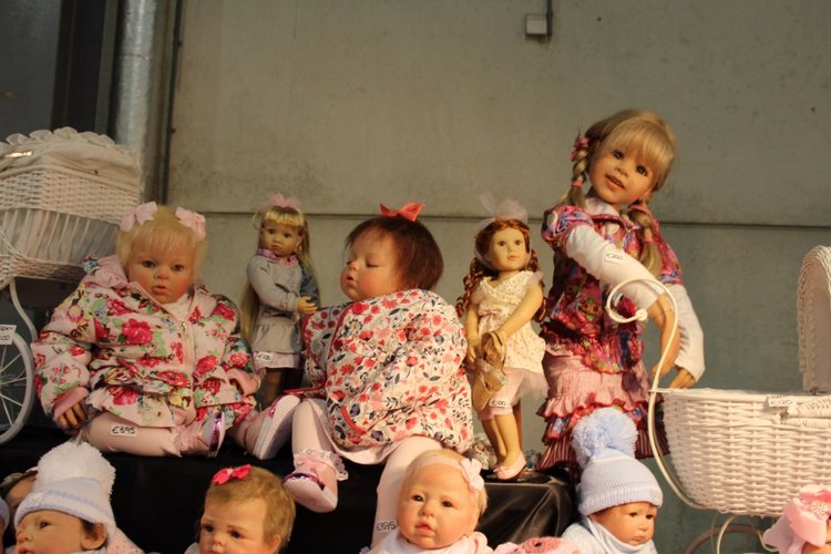 Выставка мишек, кукол и кукольной миниатюры в Голландии 2017 - часть первая