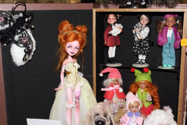 Выставка мишек, кукол и кукольной миниатюры в Голландии 2017 - часть первая