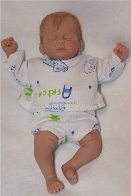 Малышки от Иришки. Куколки из полимерной глины Ирины Савостиной