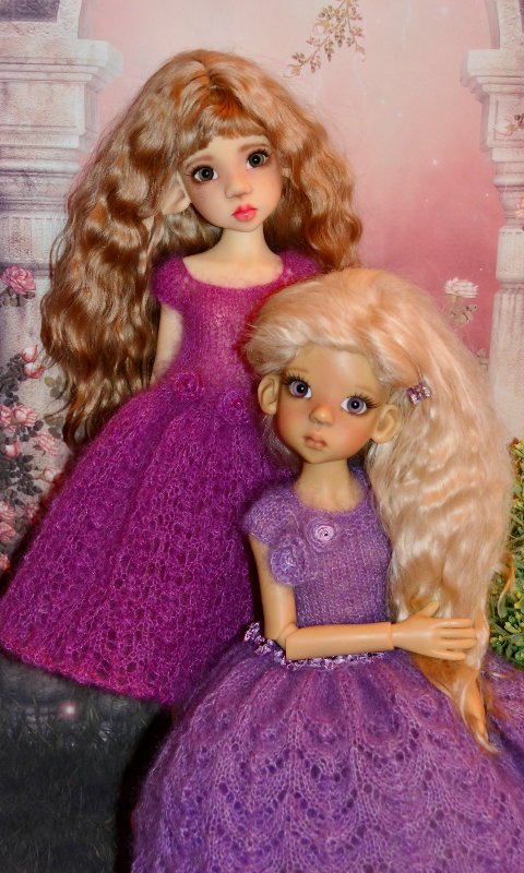 Весеннее обновление. Платья для кукол Kaye Wiggs