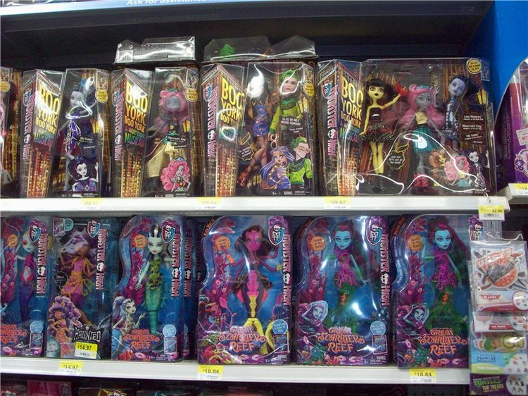 За океаном. Walmart — Музеи кукол и фабрики игрушек: фоторепортажи