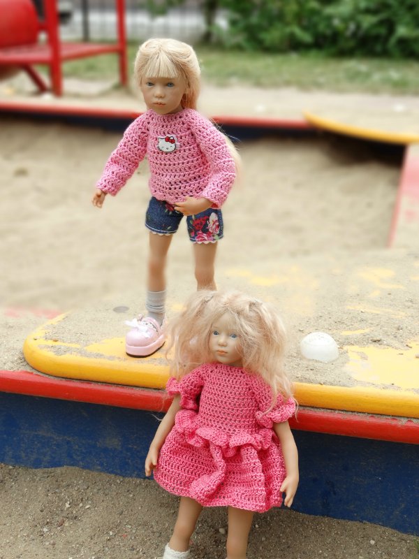 Маленькая прогулка маленьких Химочек