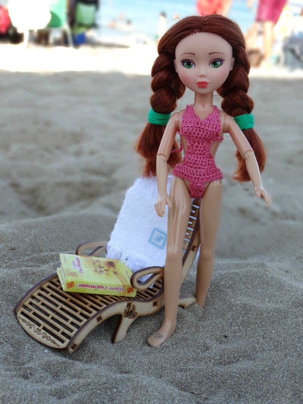 Варя на пляже — Российские куклы Весна