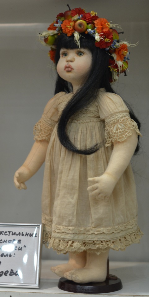 Выставка на Тишинке - стараясь не повторяться. Салон кукол 2016