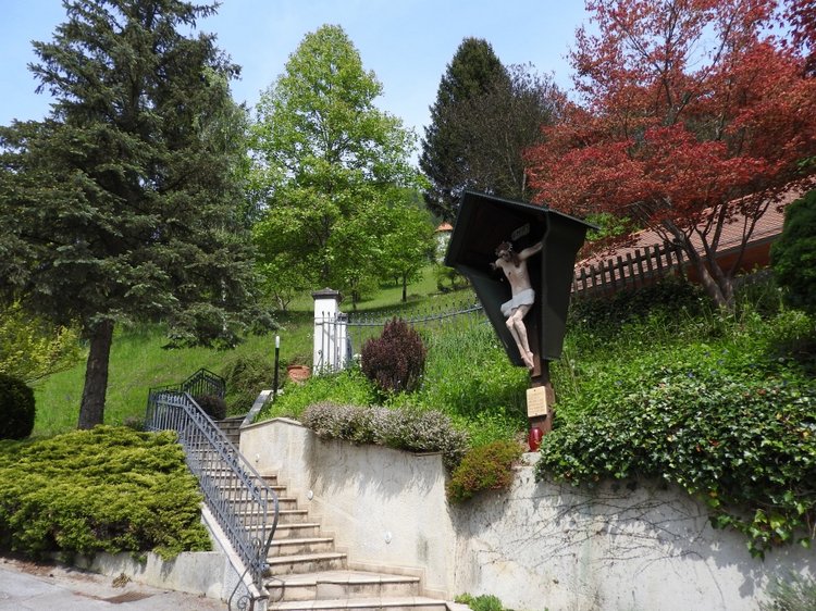 Словения, Светланка и маленький «герой» в одном ботинке