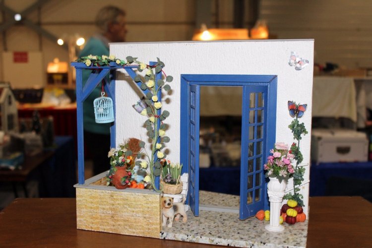 Все на выставку! Кукольные домики и миниатюра