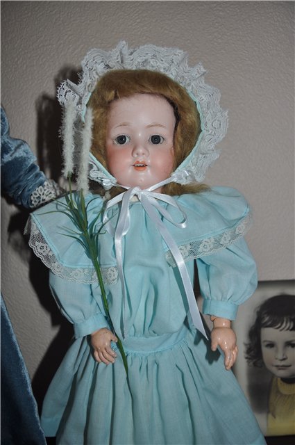 «Если в мире все бессмысленно, что мешает выдумать какой-нибудь смысл?» (Льюис Кэрролл)