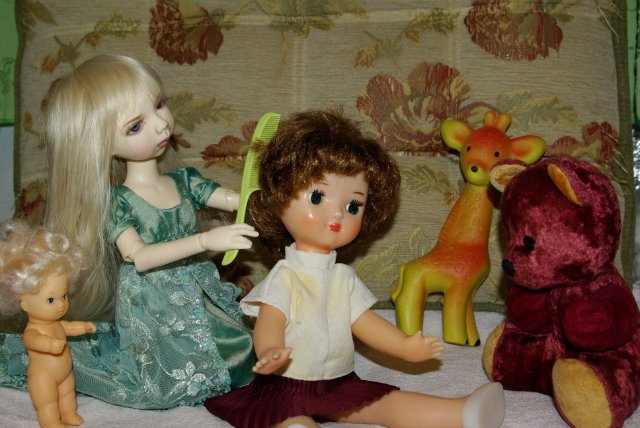 Мы из прошлого, любите нас