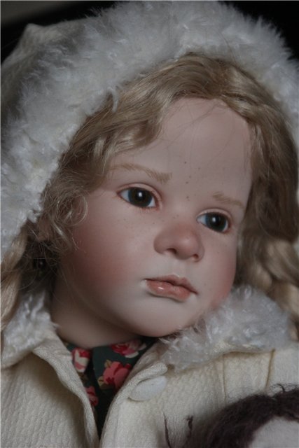 Фарфоровая кукла-снегурочка Офелия (Ophelia) от Ruth Treffeisen. Просто наступила зима