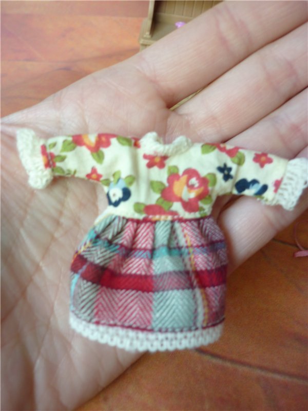 Красная Шапочка на ладошке - микро-костюм для Вареньки ( SoSo realpuki Fairyland)