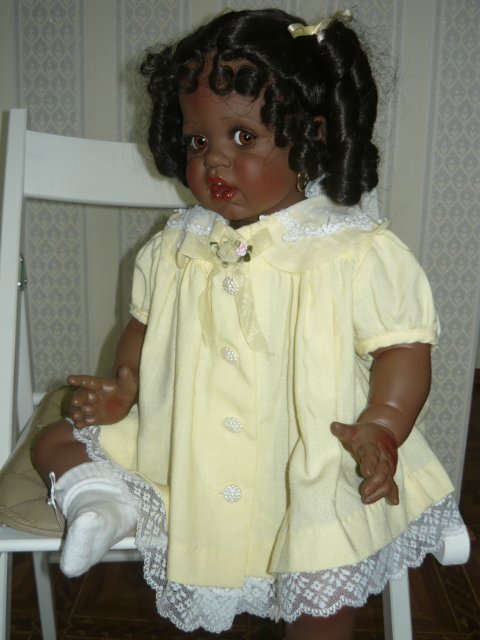 Хмурым пасмурным деньком — Куклы Fayzah Spanos (Файзах Спанос): винил и фарфор