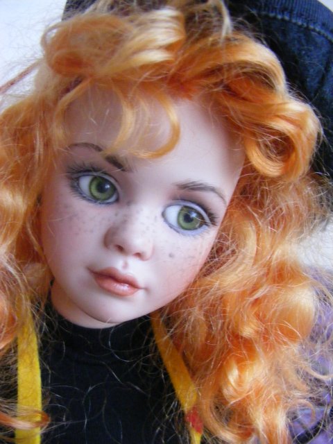 Фарфоровая кукла Zinnia автора Jan MClean, коллекция Flower Heart Collection