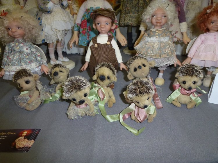 Весенний Бал Кукол на Тишинке: Ёжики (фото 3)