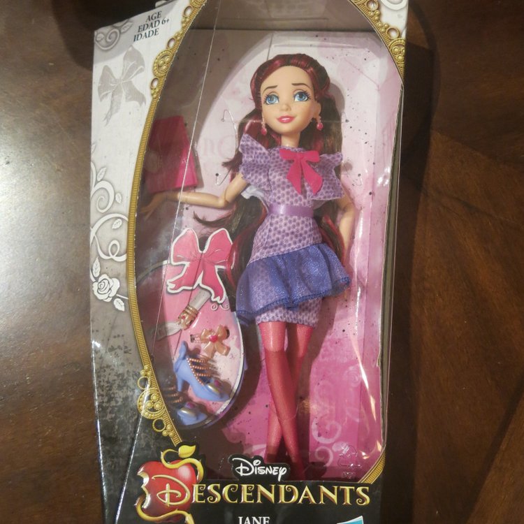 MGA Project MC2, Disney Descendants и Лена Gotz, или как я пыталась полюбить шарнирок