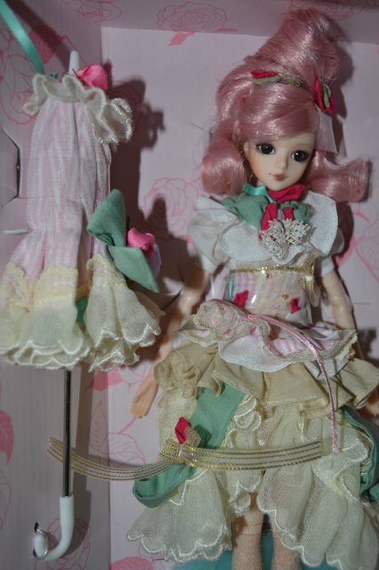 Девушка-пион: джеечка La Rue de Rivoli (J-doll) (фото 4)