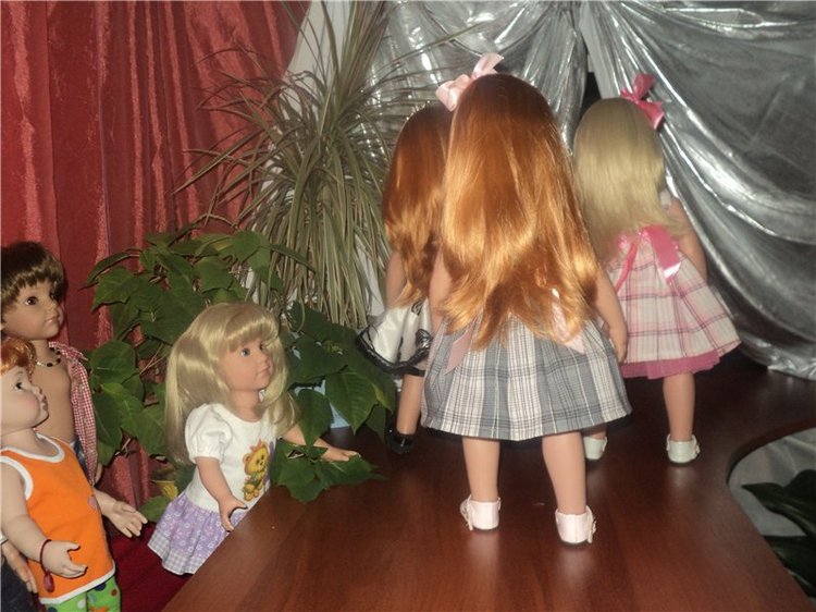 Девчушки любят наряжаться! Наряды для кукол Готц и не только